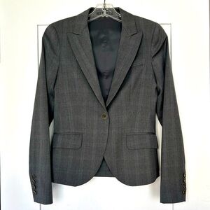 **THEORY** Suit Jacket in Impeccable Condition